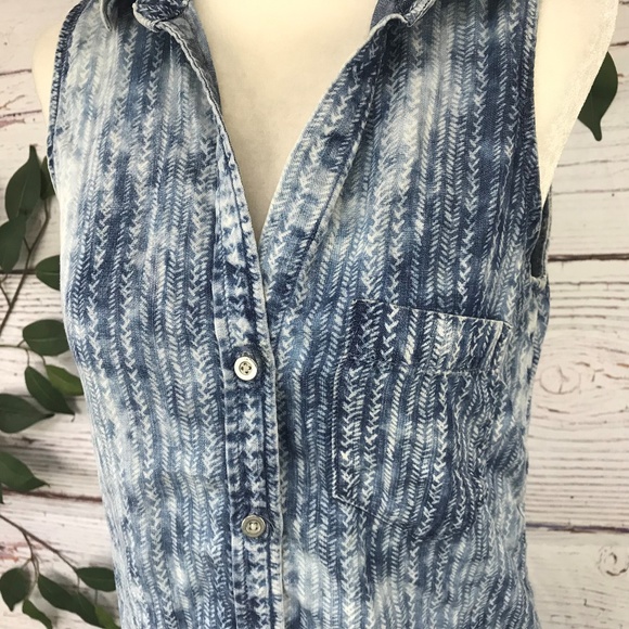 Cloth & Stone XS Button Up Collared Chambray Top - Picture 3 of 6